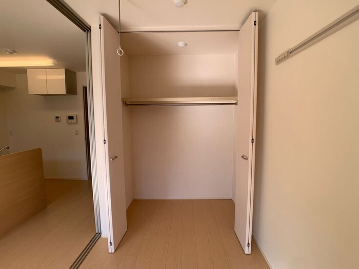 物件内観写真10　(収納)