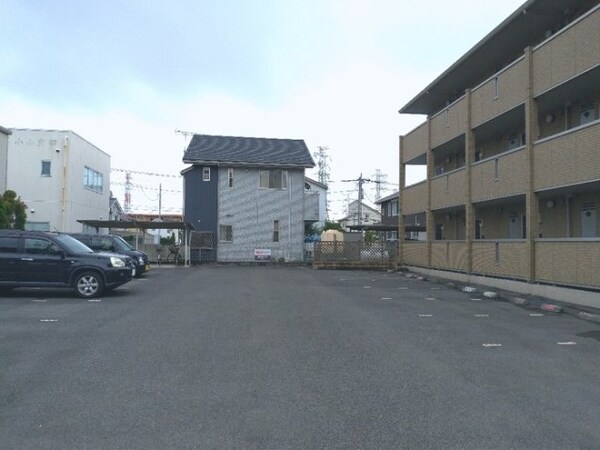 駐車場(駐車場)