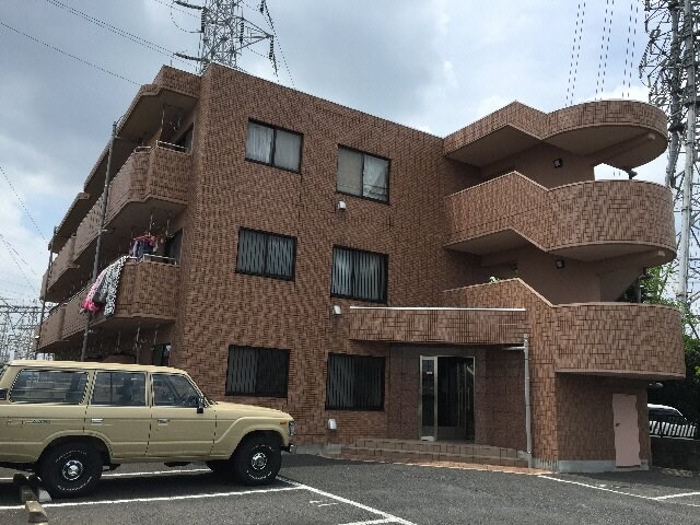 カルネドールIIの物件外観写真