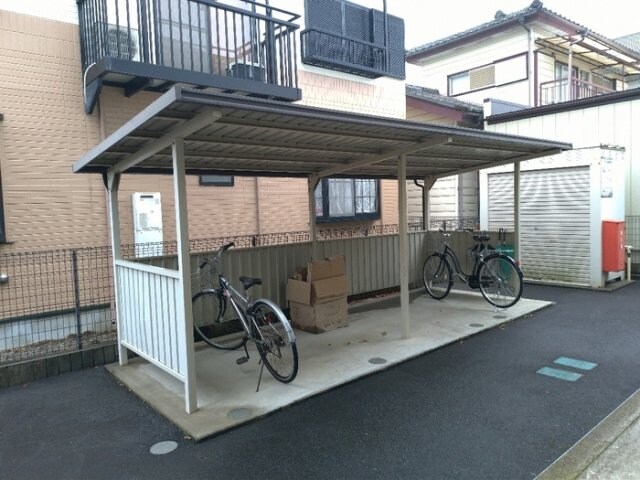 物件内観写真17　(駐輪場)