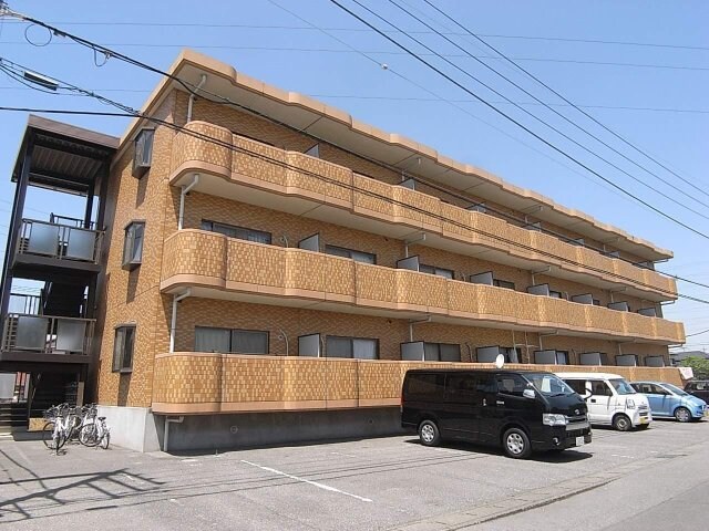 ラ・セゾン城北の物件外観写真