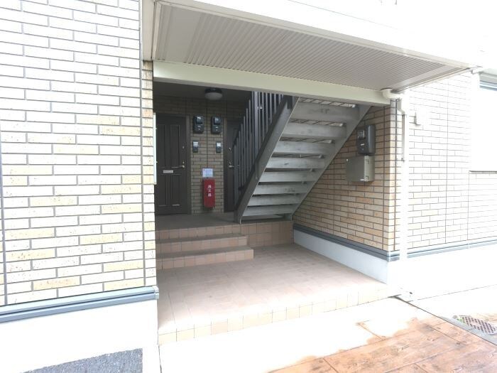 物件外観写真2　(ロビー)