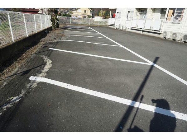 駐車場(駐車場)