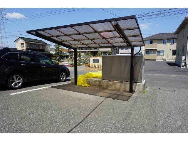 物件内観写真13　(駐輪場)