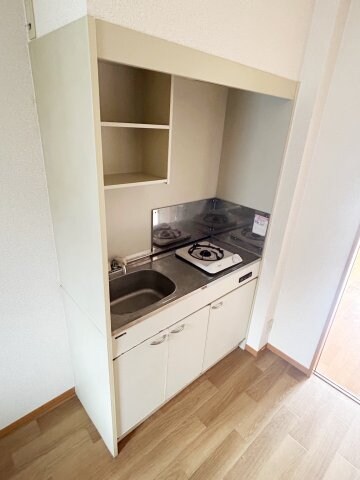 物件内観写真5　(※別部屋の画像です。)