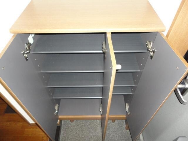 物件内観写真14　(下駄箱)