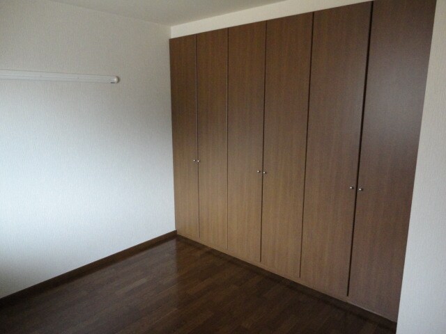 物件内観写真19　(クローゼット)