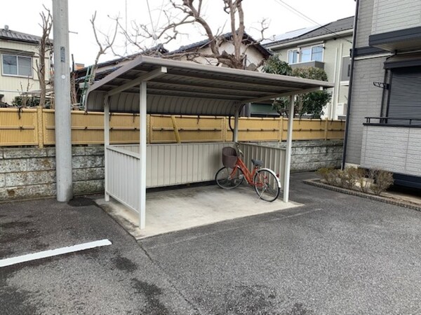 建物設備(駐輪場)