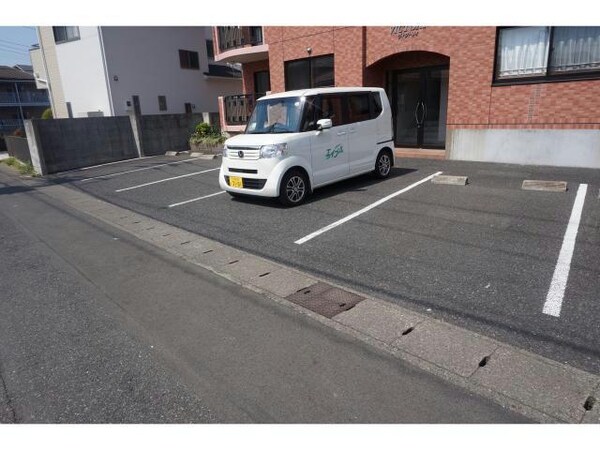 駐車場(駐車場)