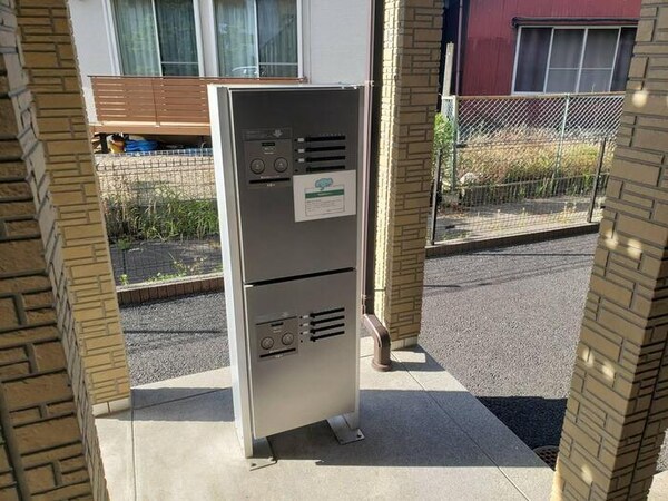 宅配ボックス