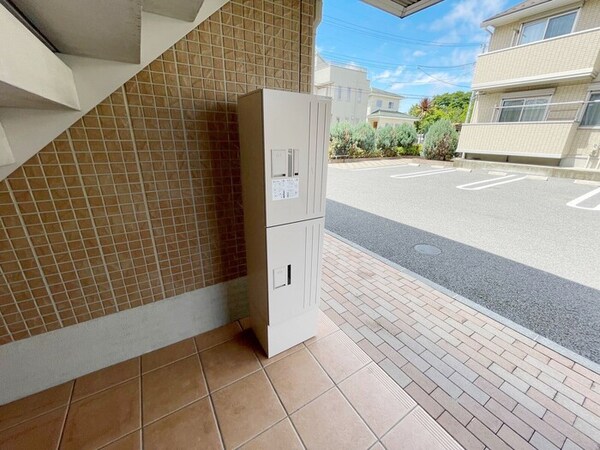 建物設備(宅配ボックス)