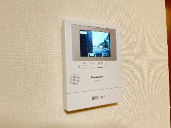 セキュリティ(カメラ付インターホン（イメージ）)