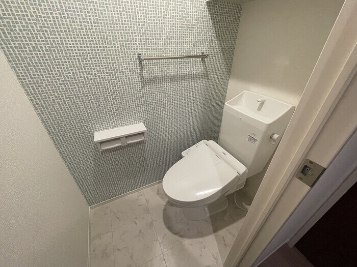 物件内観写真9　(トイレ)