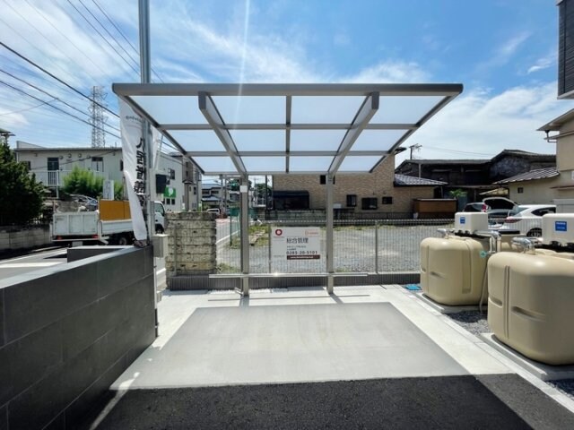 物件内観写真16　(駐輪場)