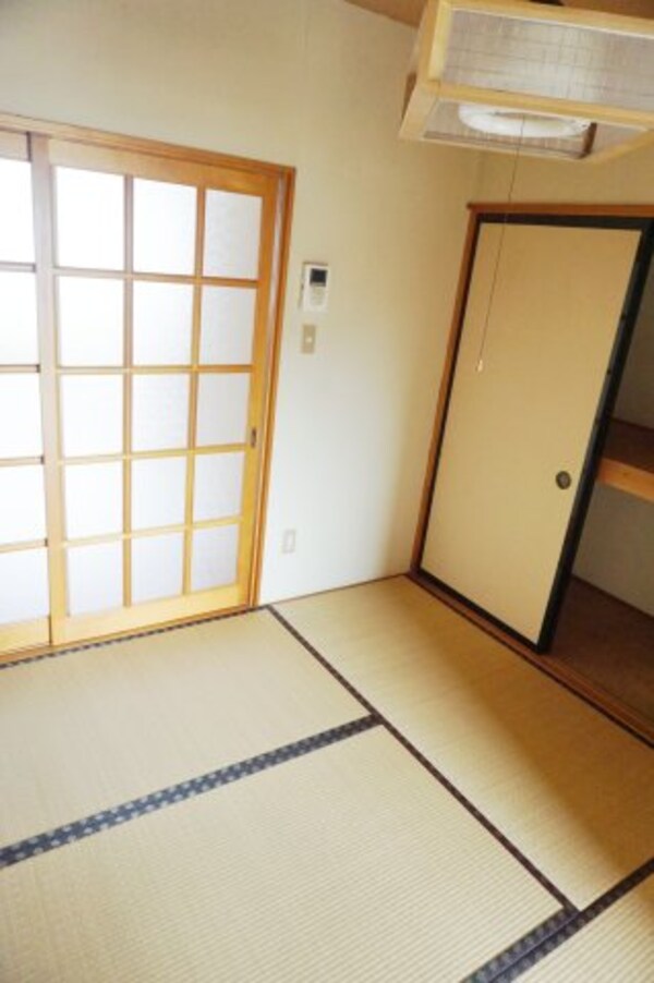 和室(中)