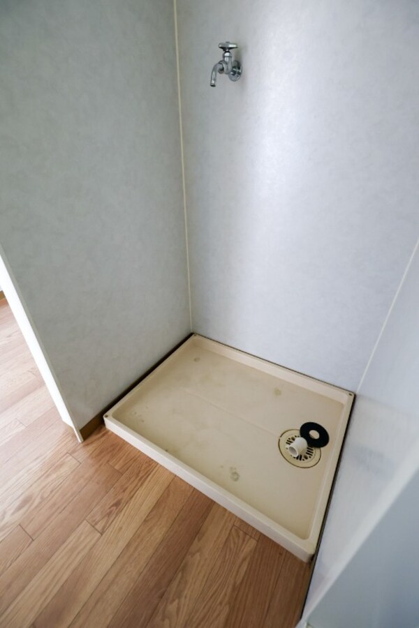 建物設備(室内洗濯機置き場)