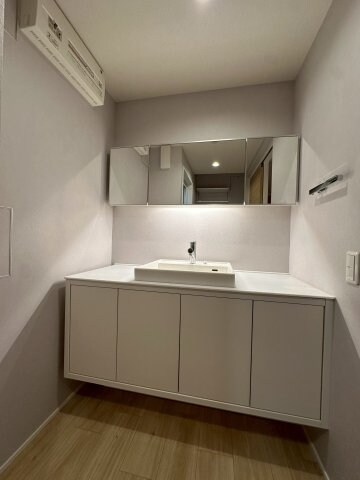 物件内観写真21　(ホテルライクな洗面台)