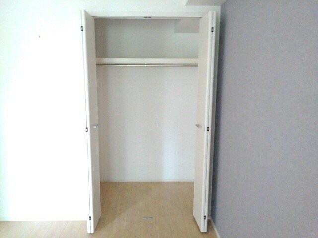 物件内観写真15　(収納スペース豊富です)