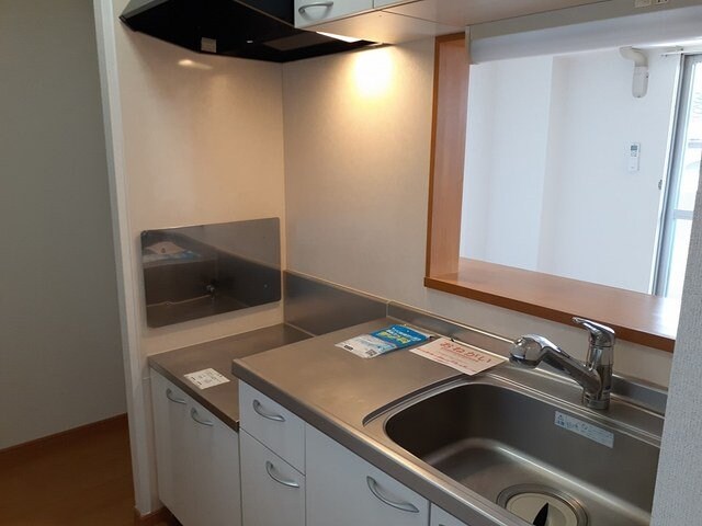 物件内観写真10　(キッチンでお料理をお楽しみください)