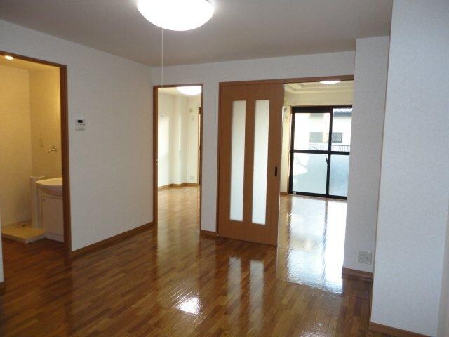 物件内観写真14　(室内)