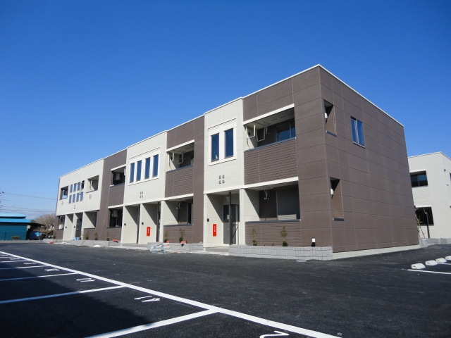 物件外観写真1　(外観写真（昼）)