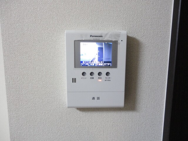 物件内観写真25　(カメラ付インターホン)