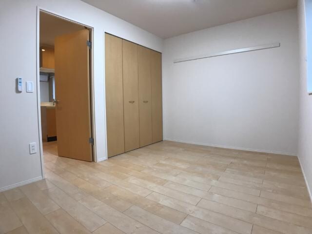 物件内観写真17　(寝室)