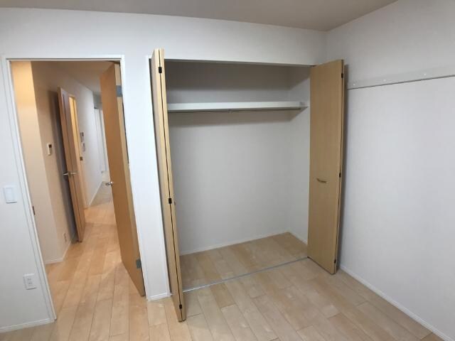 物件内観写真23　(収納)