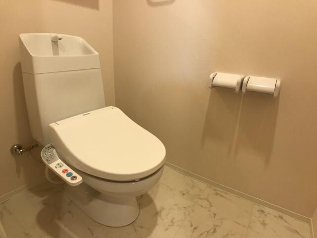 物件内観写真24　(トイレ)