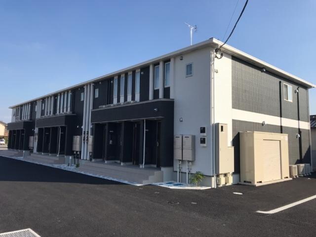 物件外観写真1　(外観写真（昼）)