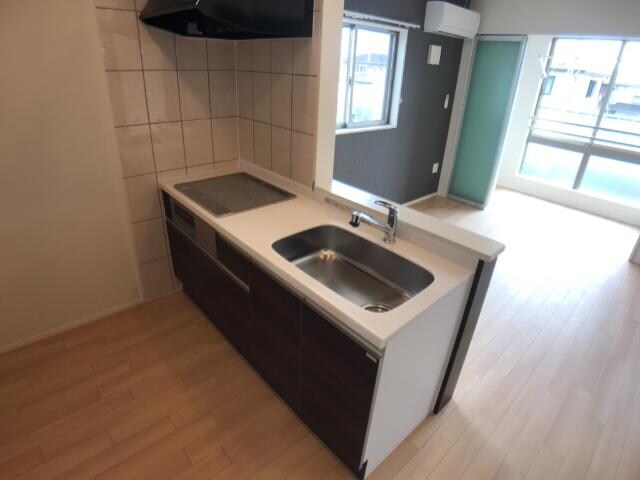 物件内観写真12　(キッチン)