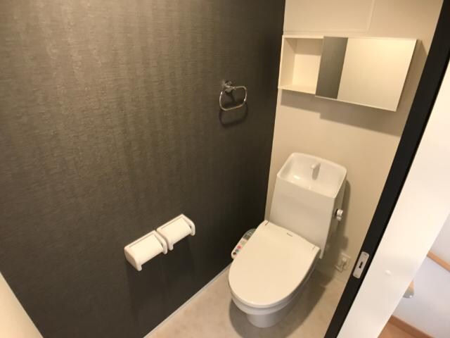 物件内観写真24　(トイレ)