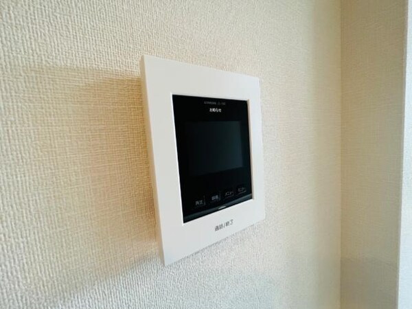 内装他(カメラ付インターホン（イメージ）)