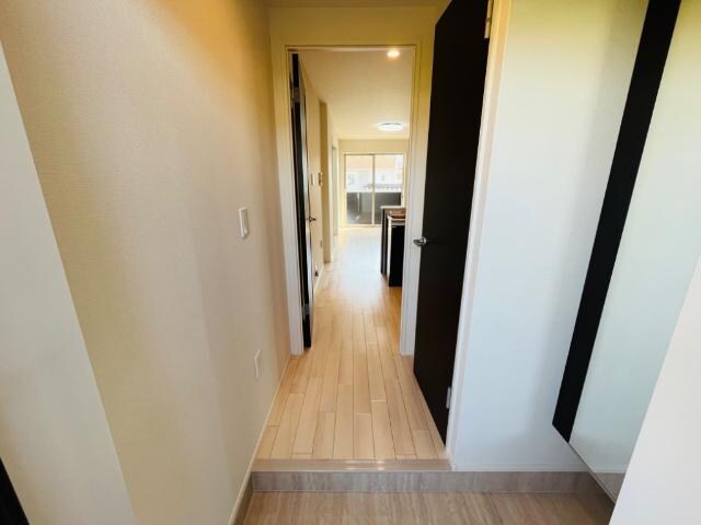 物件内観写真25　(玄関（イメージ）)