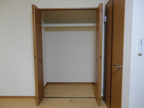 収納(クローゼット)