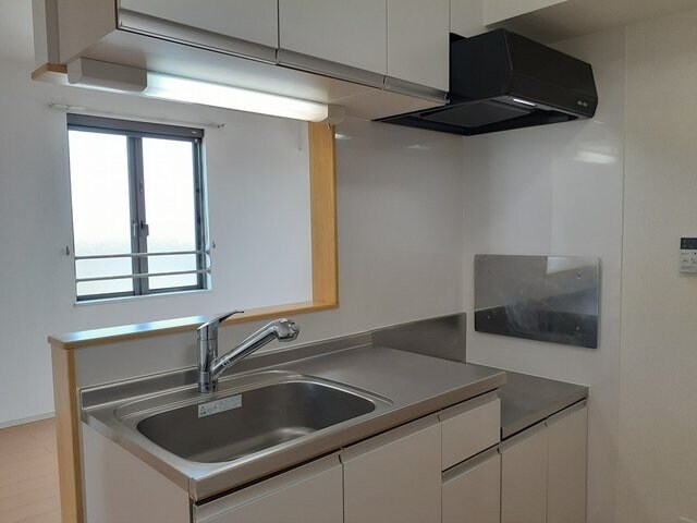 物件内観写真10　(お料理しやすいキッチンです)