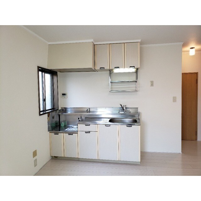 物件内観写真10　(キッチンでお料理をお楽しみください)