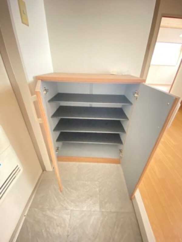 建物設備(シューズボックス)