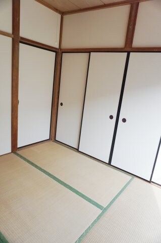 物件内観写真9　(西側)