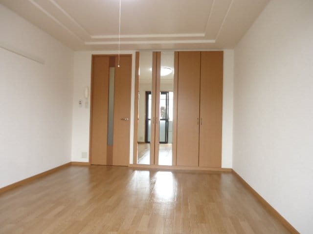 物件内観写真9　(洋室)