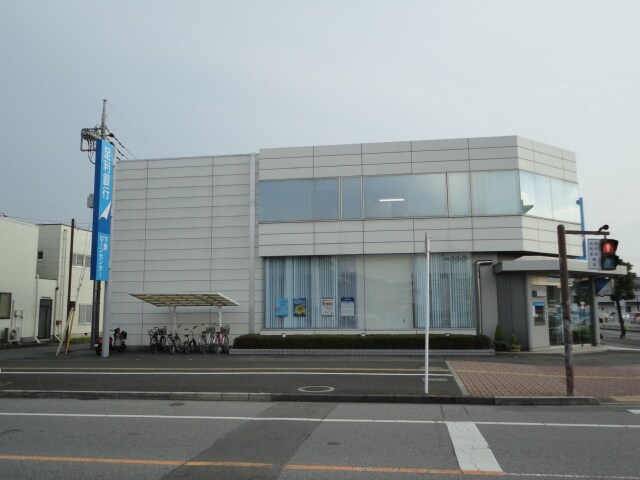 物件外観写真4　(足利銀行南河内支店まで2,533ｍ)