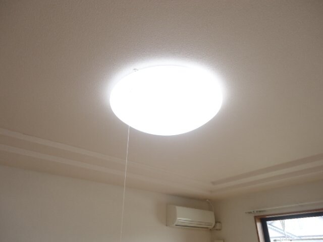 物件内観写真21　(照明器具)