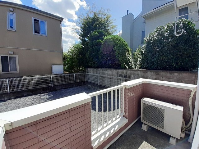 物件内観写真19　(バルコニーがあります)