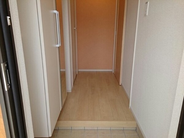 玄関(きれいな玄関です)