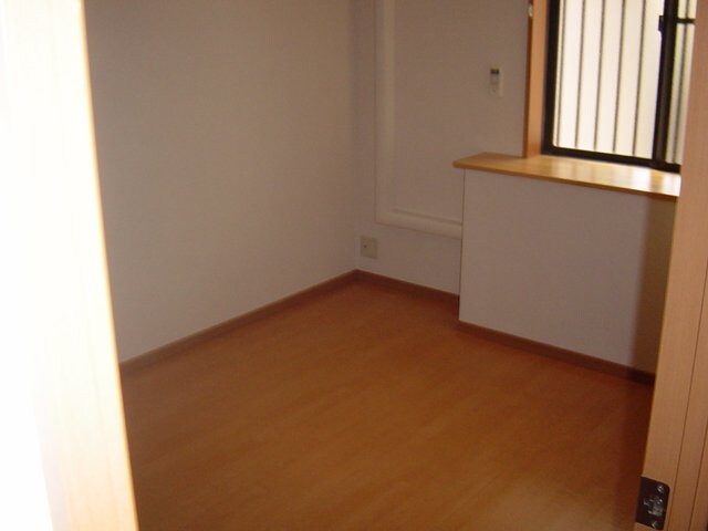 物件内観写真6　(洋室)