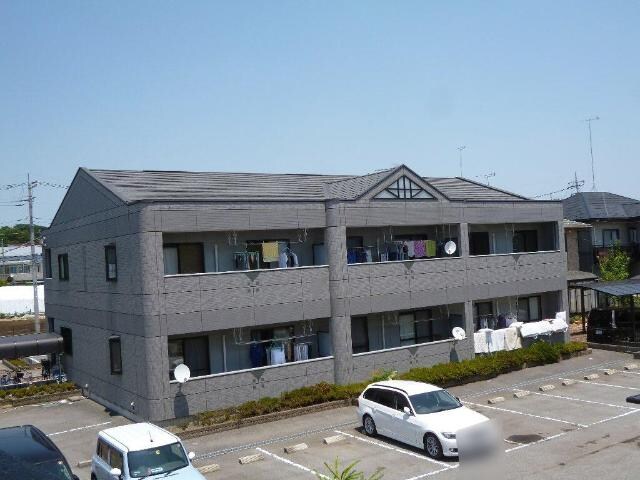 物件外観写真3　(外観写真（昼）)