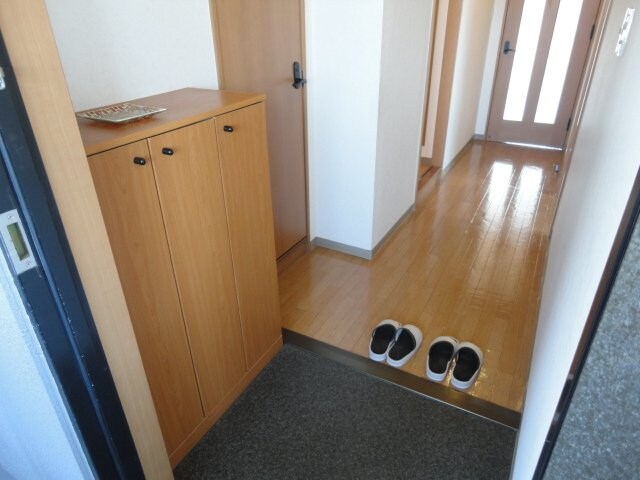 物件内観写真14　(廊下)