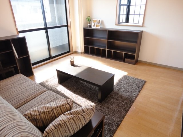 物件内観写真18　(リビング)