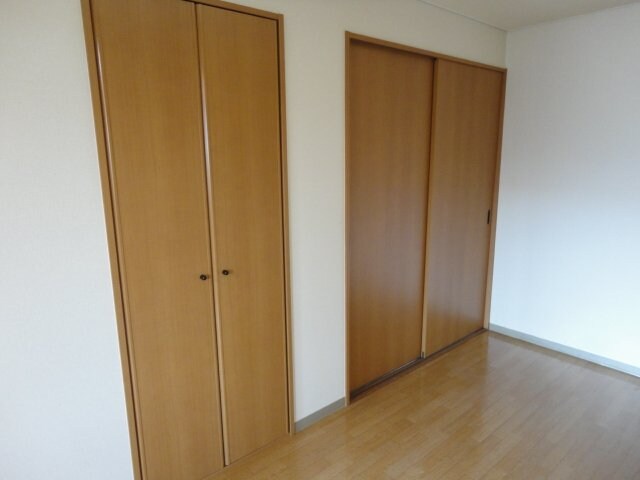 物件内観写真23　(クローゼット)