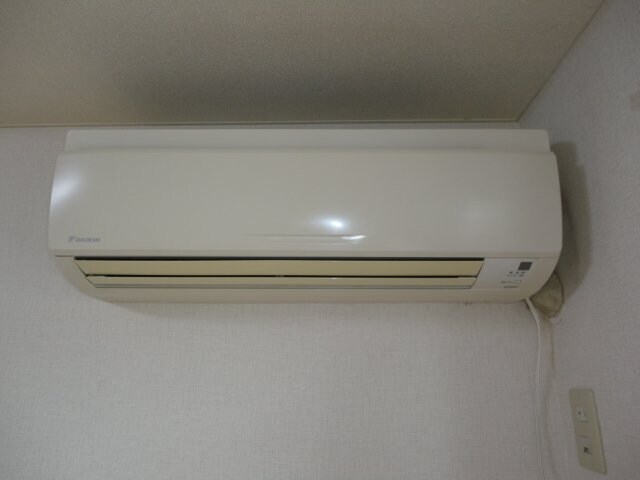 物件内観写真11　(エアコン)